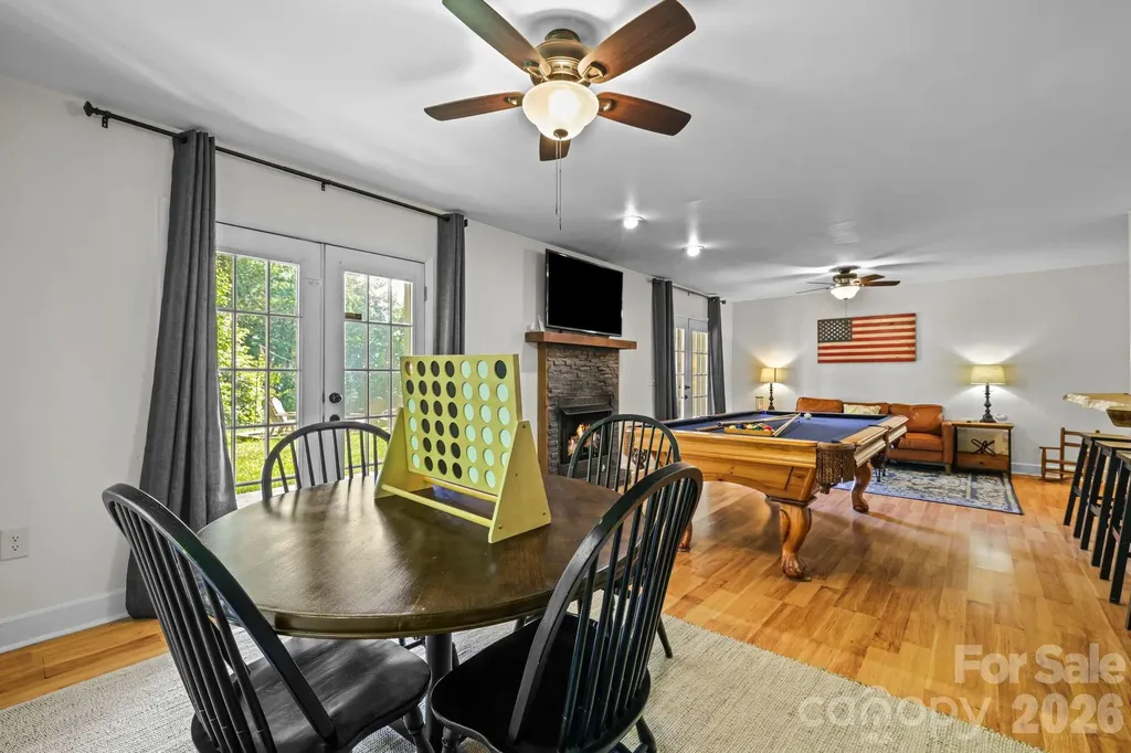 576 Grizzly Ridge Bryson City NC 28713
