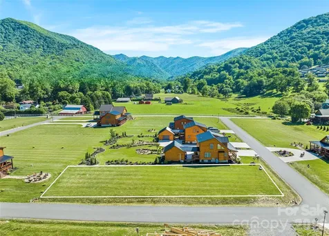 12 Mari Place Maggie Valley NC 28751