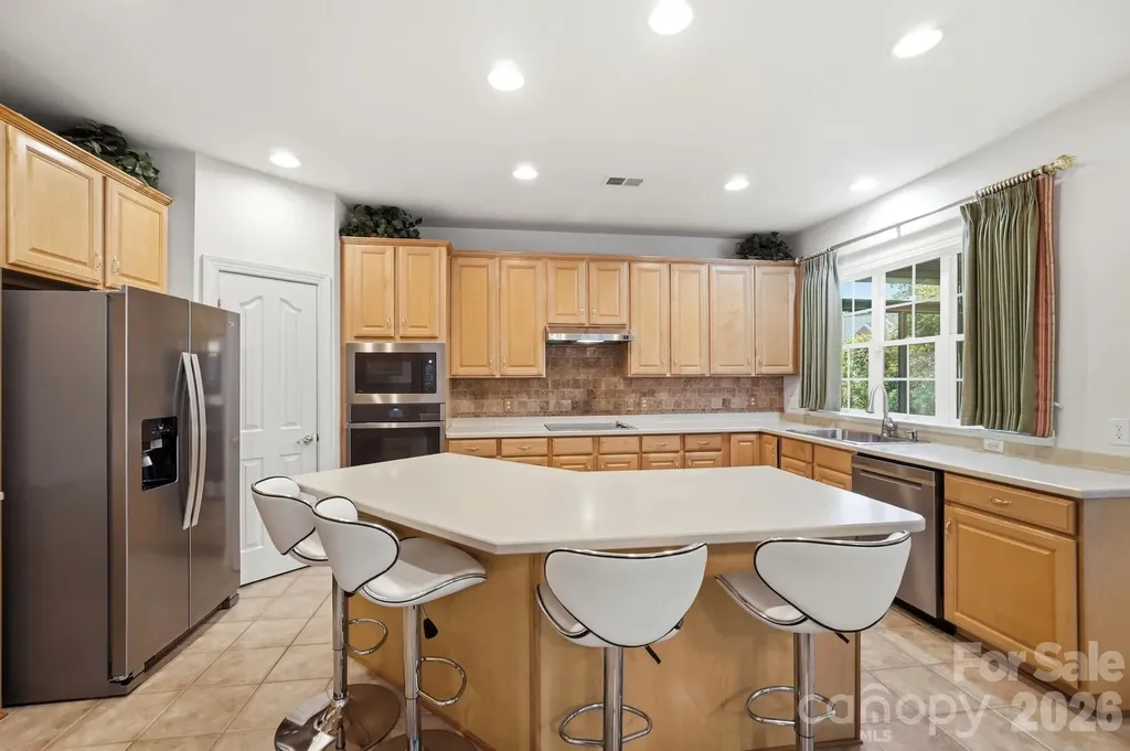 4814 King Arthur Drive Charlotte NC 28277