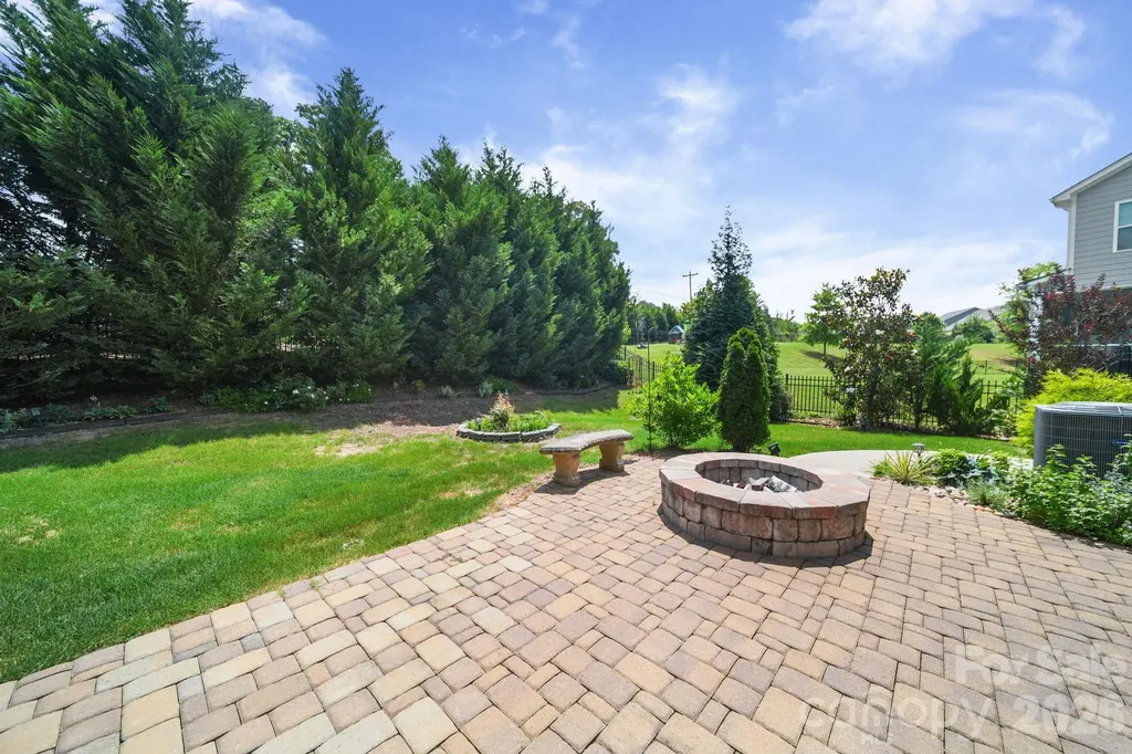 5021 Shadowbrook Road Waxhaw NC 28173