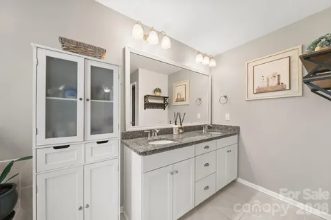 5021 Shadowbrook Road Waxhaw NC 28173