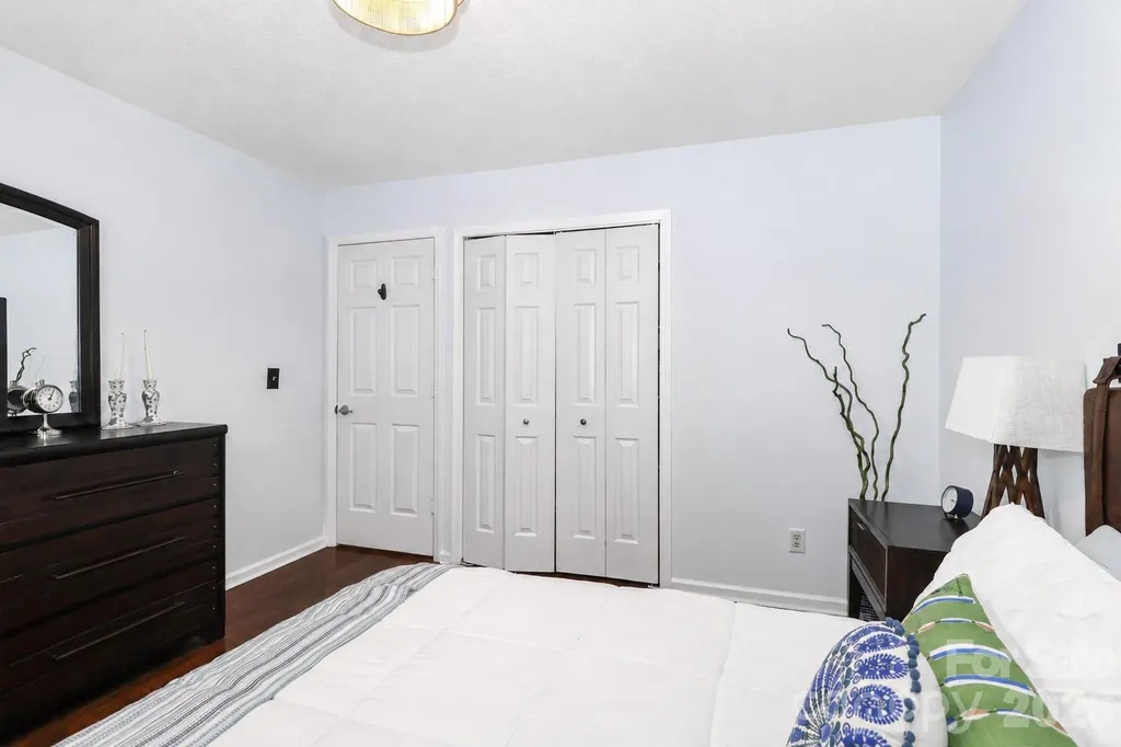 105 Lake Top Lane Statesville NC 28677
