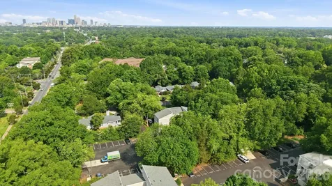 1616 Flynwood Drive Charlotte NC 28205