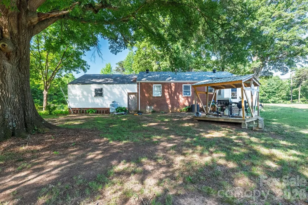 655 Edmiston Road Mt Ulla NC 28125