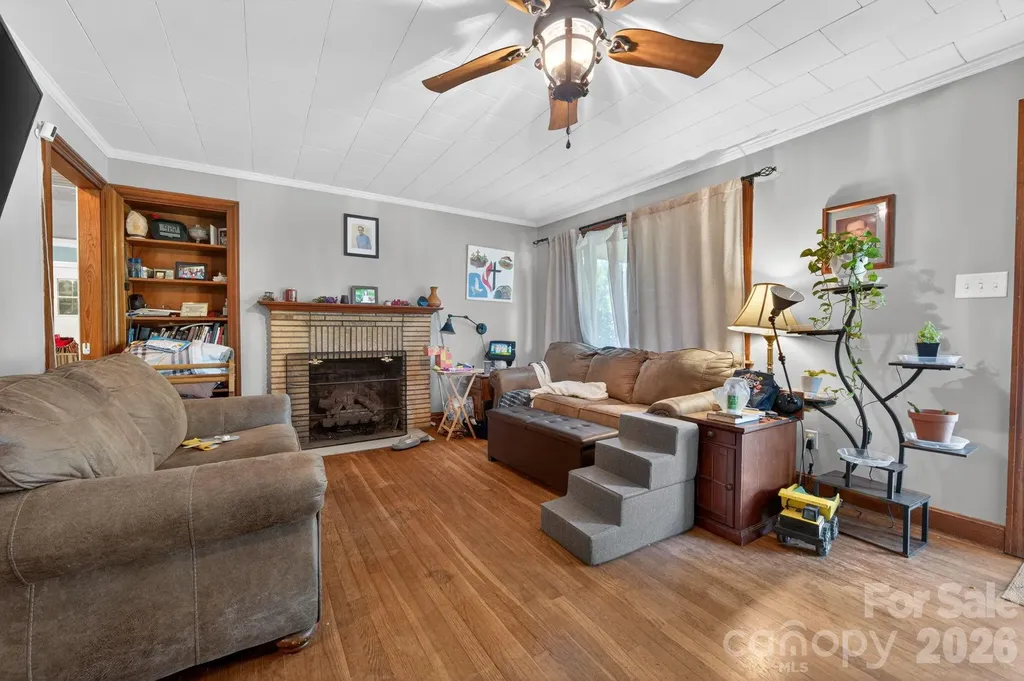 655 Edmiston Road Mt Ulla NC 28125