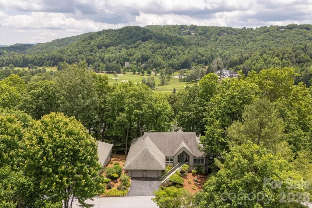 129 Forest View Drive Flat Rock NC 28731