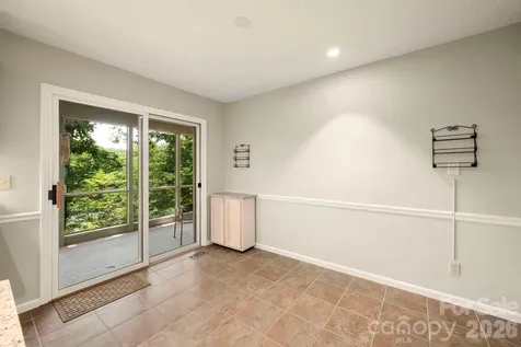129 Forest View Drive Flat Rock NC 28731