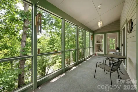 129 Forest View Drive Flat Rock NC 28731