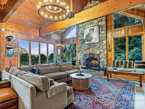 10 Beaverbrook Court Asheville NC 28804