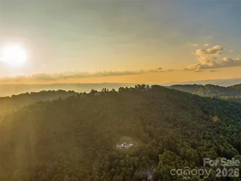 10 Beaverbrook Court Asheville NC 28804