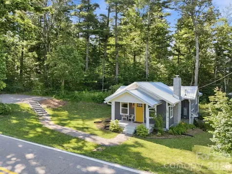 15 Old Fort Road Fairview NC 28730