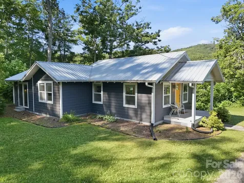 15 Old Fort Road Fairview NC 28730