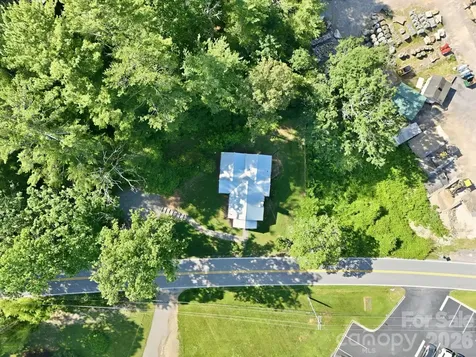 15 Old Fort Road Fairview NC 28730