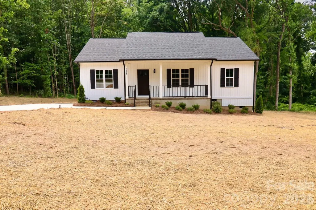 1608 Russell Courtney Road Monroe NC 28112