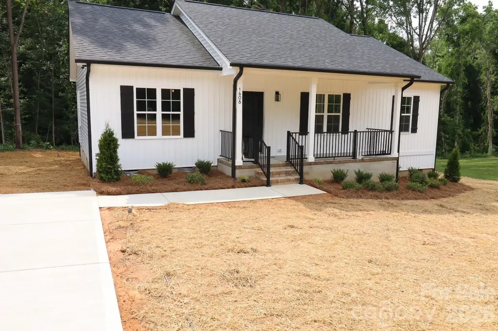 1608 Russell Courtney Road Monroe NC 28112