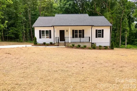 1608 Russell Courtney Road Monroe NC 28112