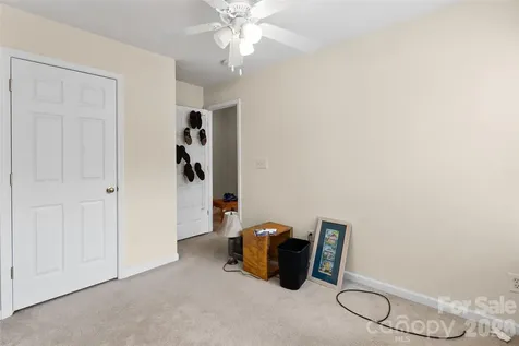 713 Rock Lake Glen Fort Mill SC 29715