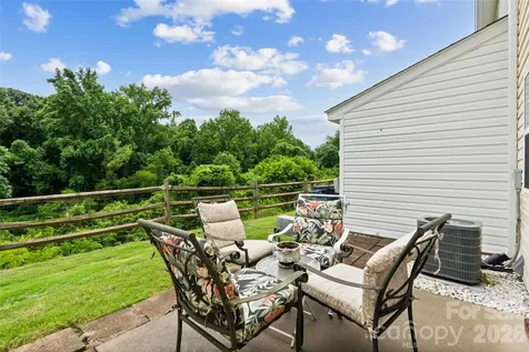 713 Rock Lake Glen Fort Mill SC 29715