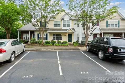 713 Rock Lake Glen Fort Mill SC 29715