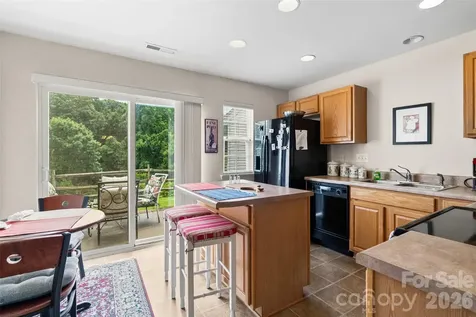 713 Rock Lake Glen Fort Mill SC 29715