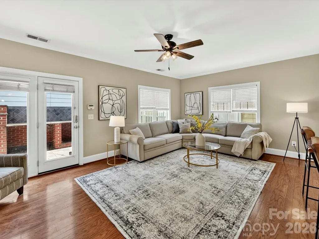1733 Lela Avenue Charlotte NC 28208