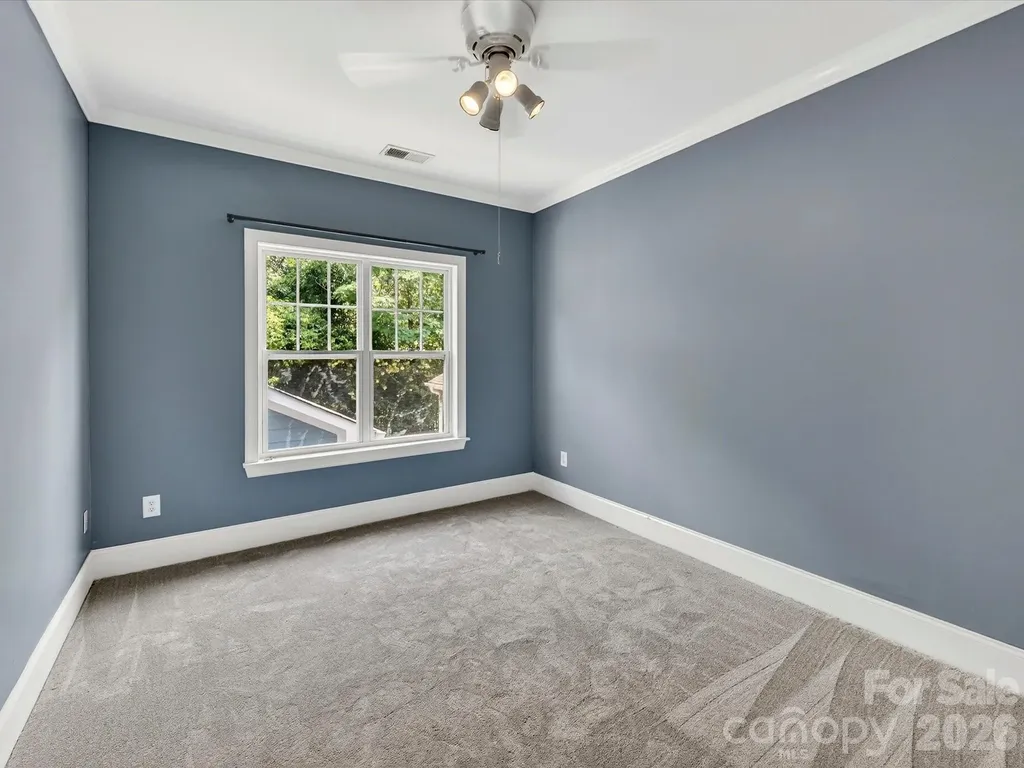 1733 Lela Avenue Charlotte NC 28208