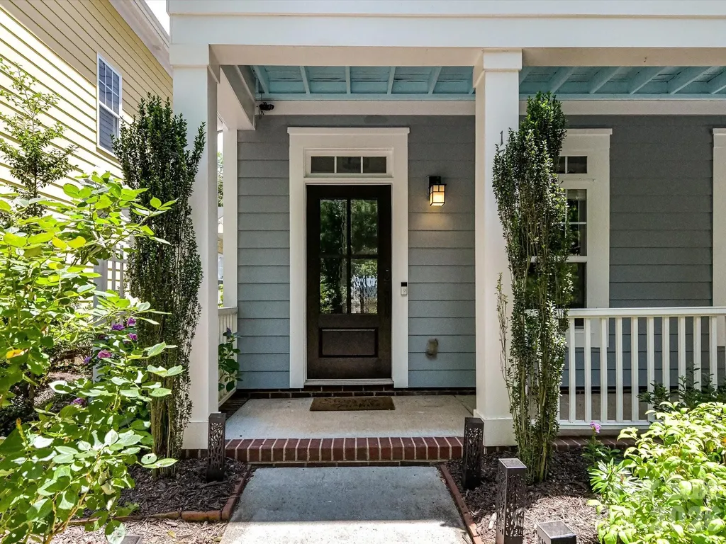 1733 Lela Avenue Charlotte NC 28208