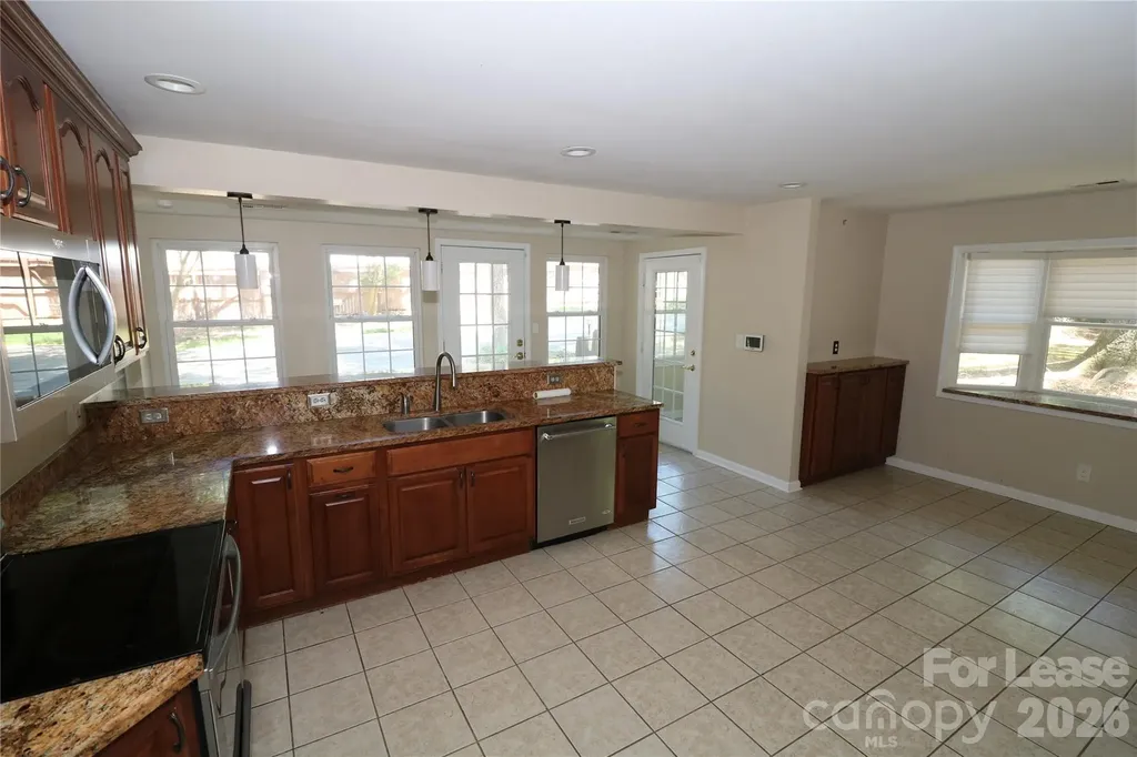 4589 Giles Avenue Sherrills Ford NC 28673