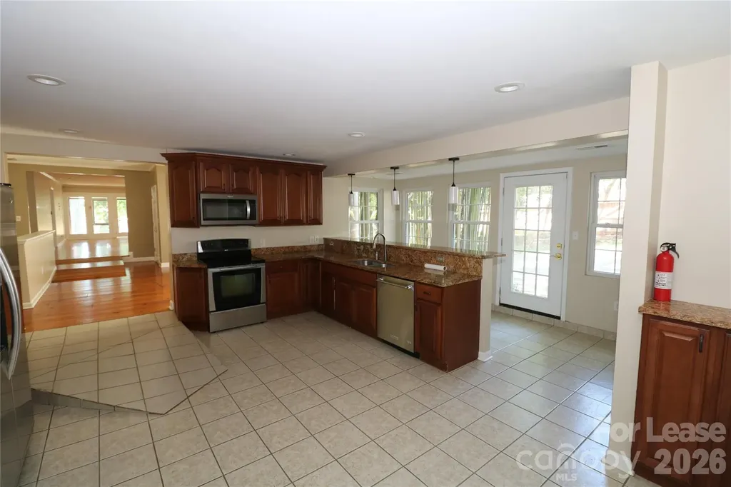 4589 Giles Avenue Sherrills Ford NC 28673