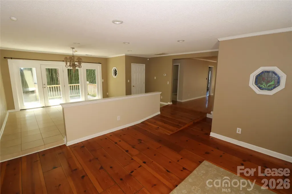 4589 Giles Avenue Sherrills Ford NC 28673