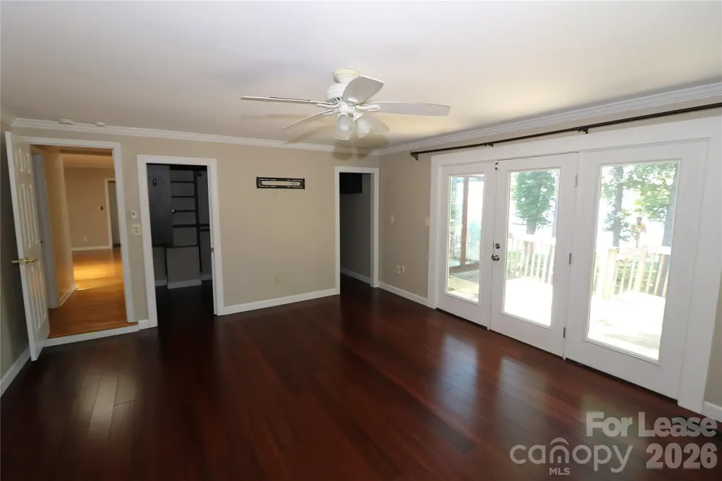 4589 Giles Avenue Sherrills Ford NC 28673