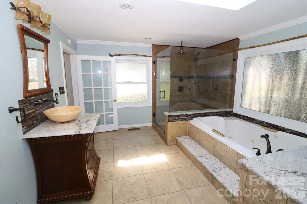 4589 Giles Avenue Sherrills Ford NC 28673