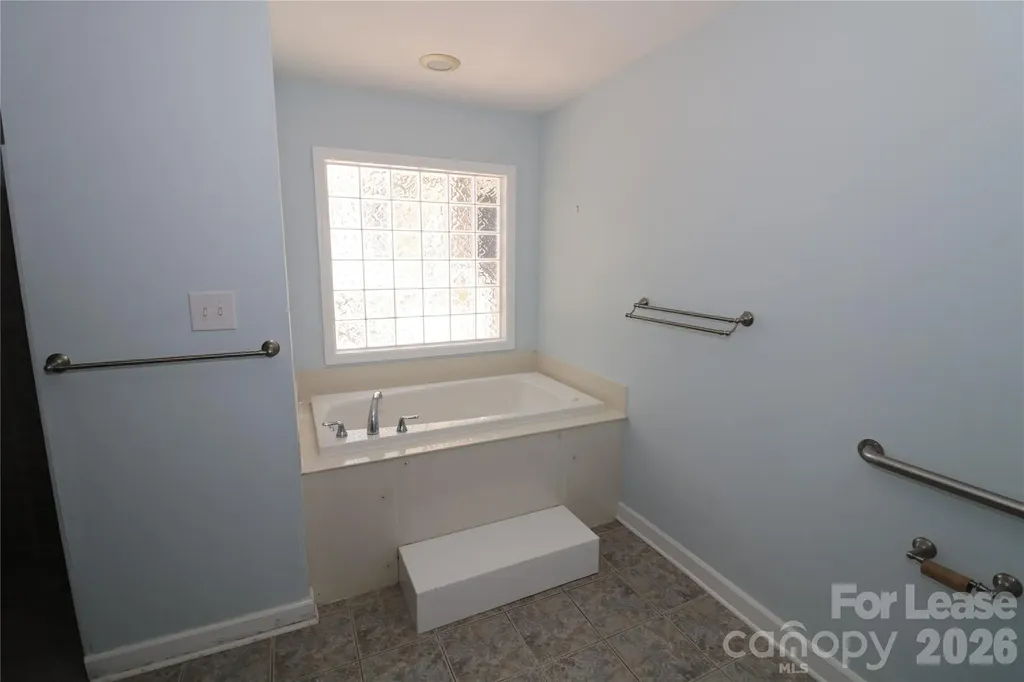 4589 Giles Avenue Sherrills Ford NC 28673