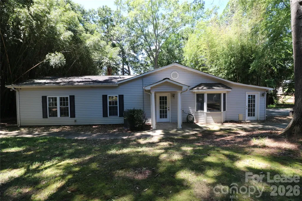 4589 Giles Avenue Sherrills Ford NC 28673