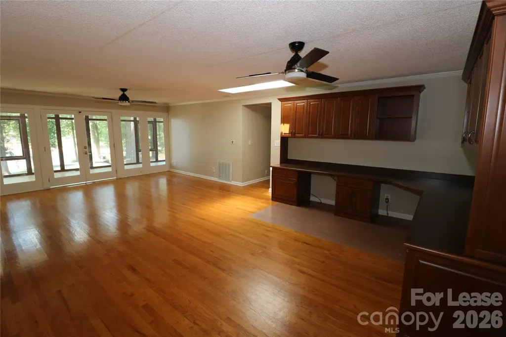 4589 Giles Avenue Sherrills Ford NC 28673