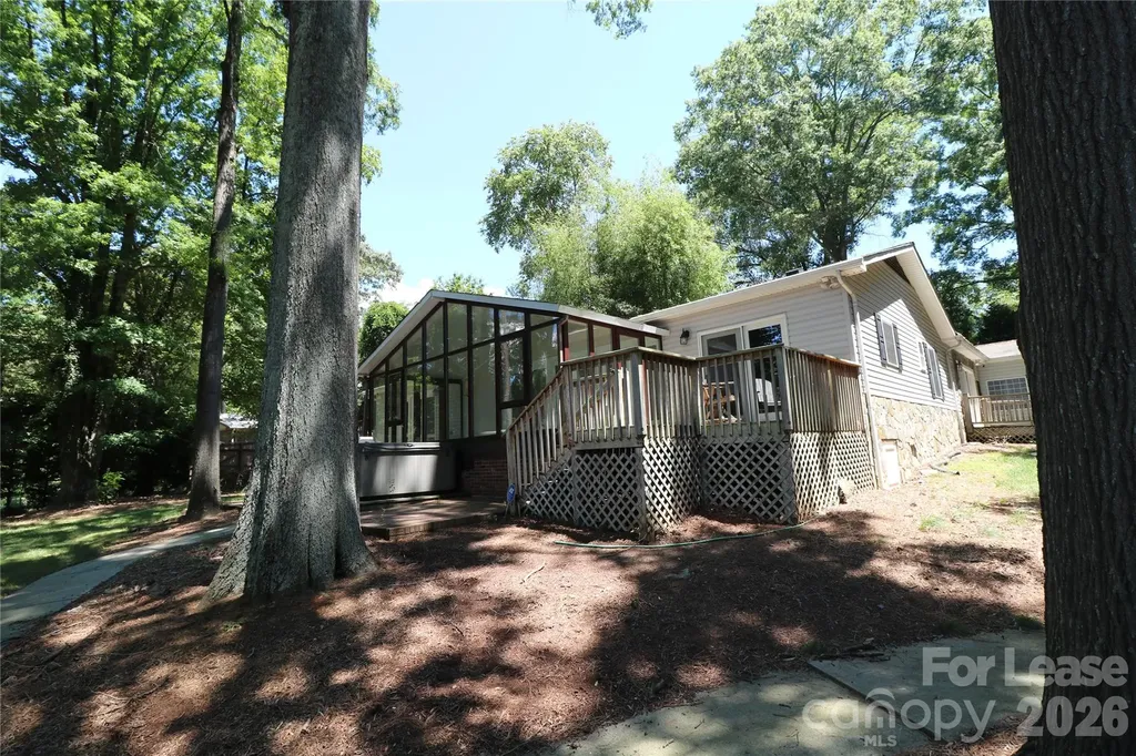 4589 Giles Avenue Sherrills Ford NC 28673