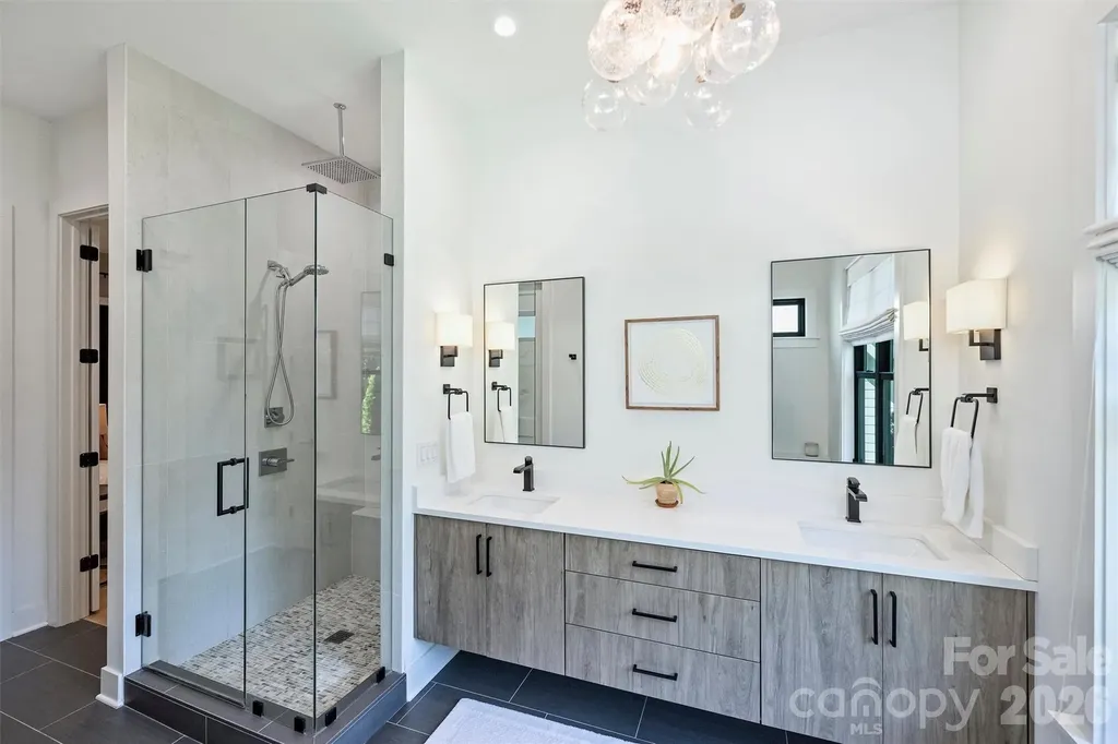 1241 Heather Lane Charlotte NC 28209