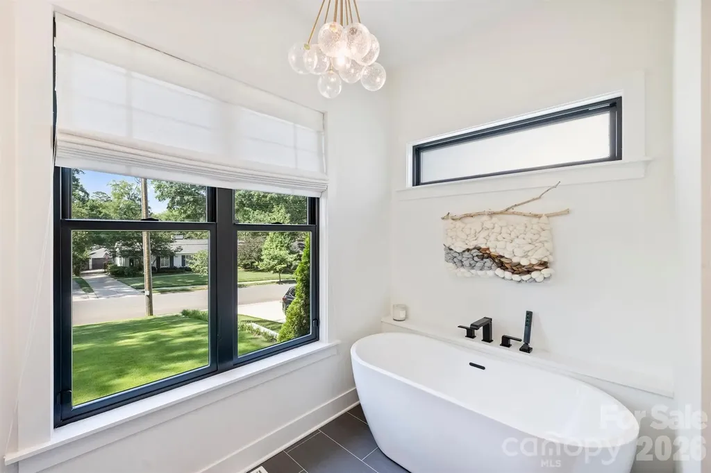 1241 Heather Lane Charlotte NC 28209