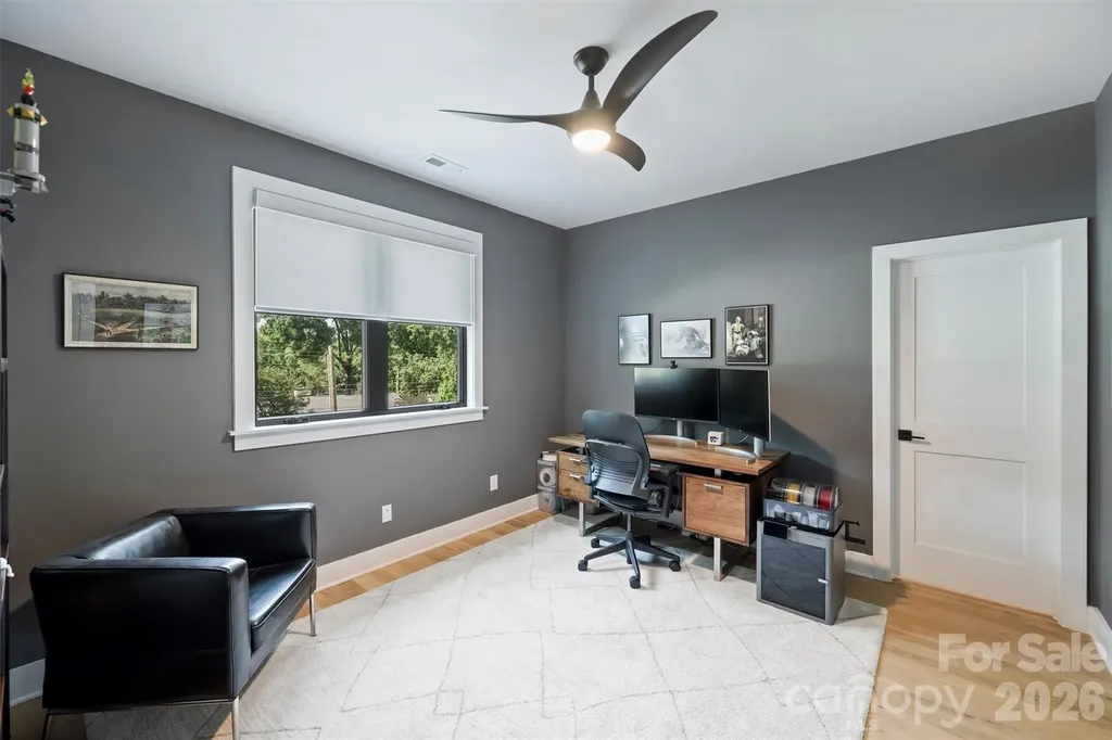 1241 Heather Lane Charlotte NC 28209