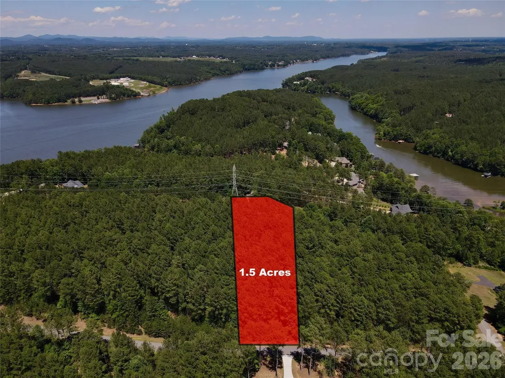 1074 W Hidden Cove Lane Connelly Springs NC 28612