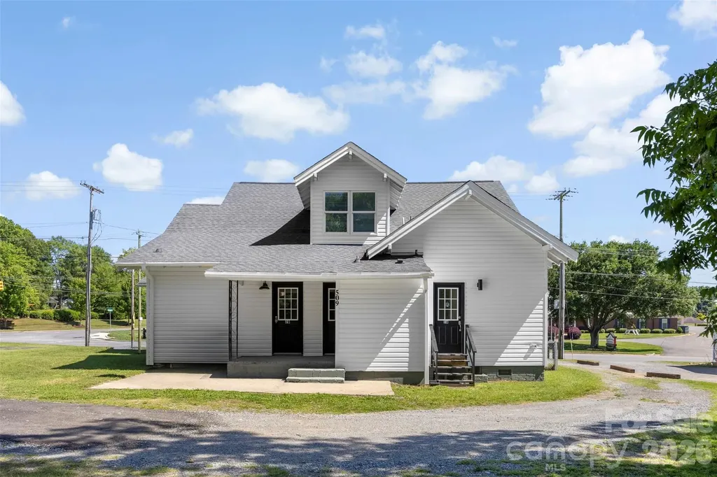 509 E Grover Street Shelby NC 28150