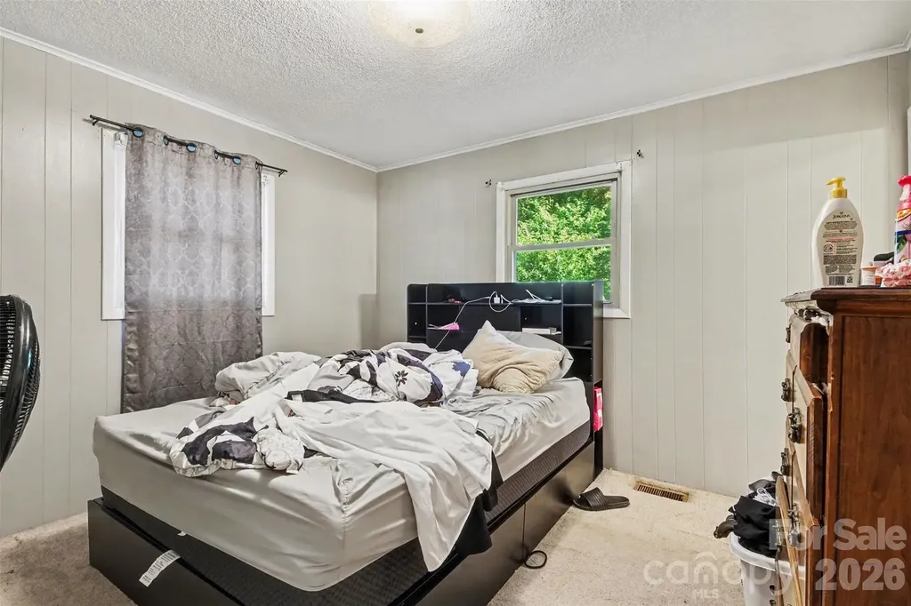 124 Riley Road Dallas NC 28034