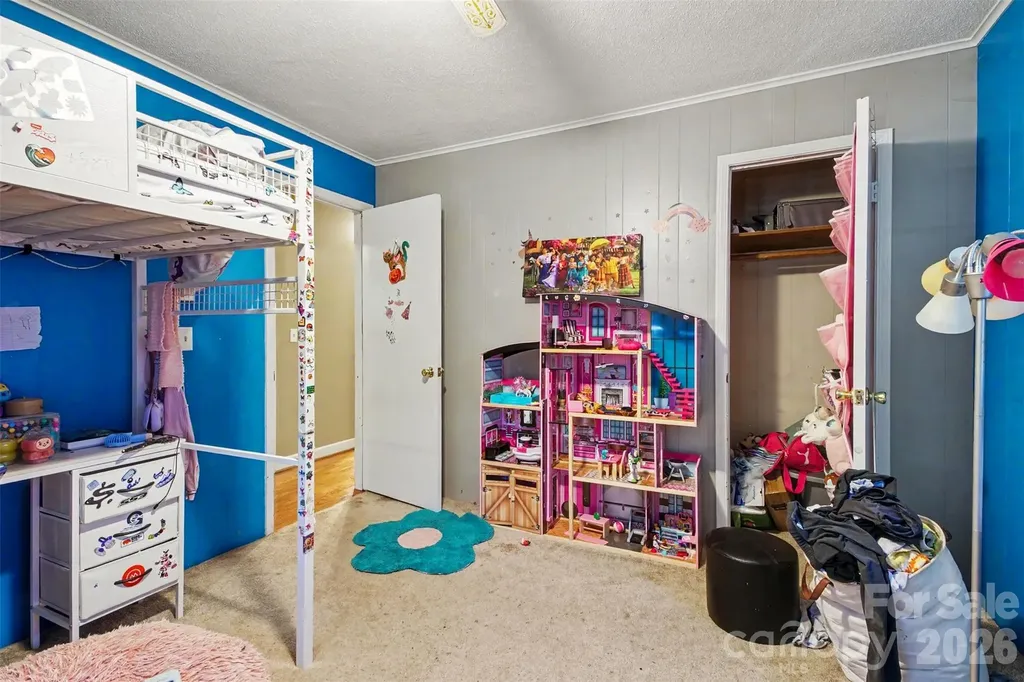 124 Riley Road Dallas NC 28034