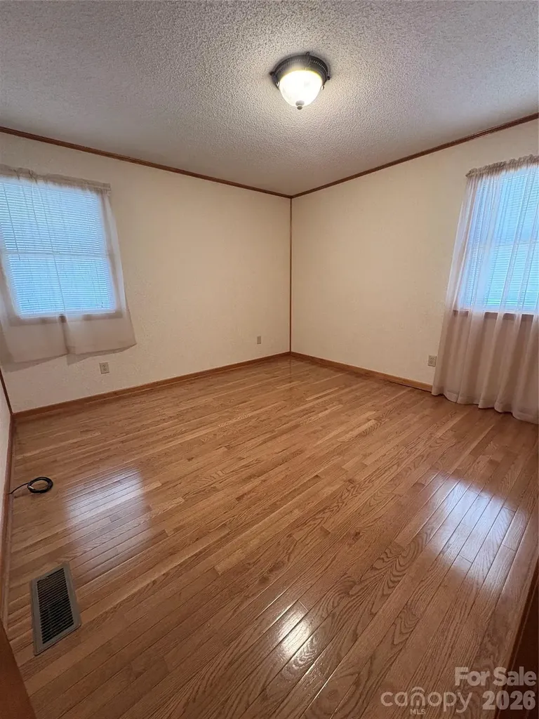 299 Mcdowell Lane Burnsville NC 28714