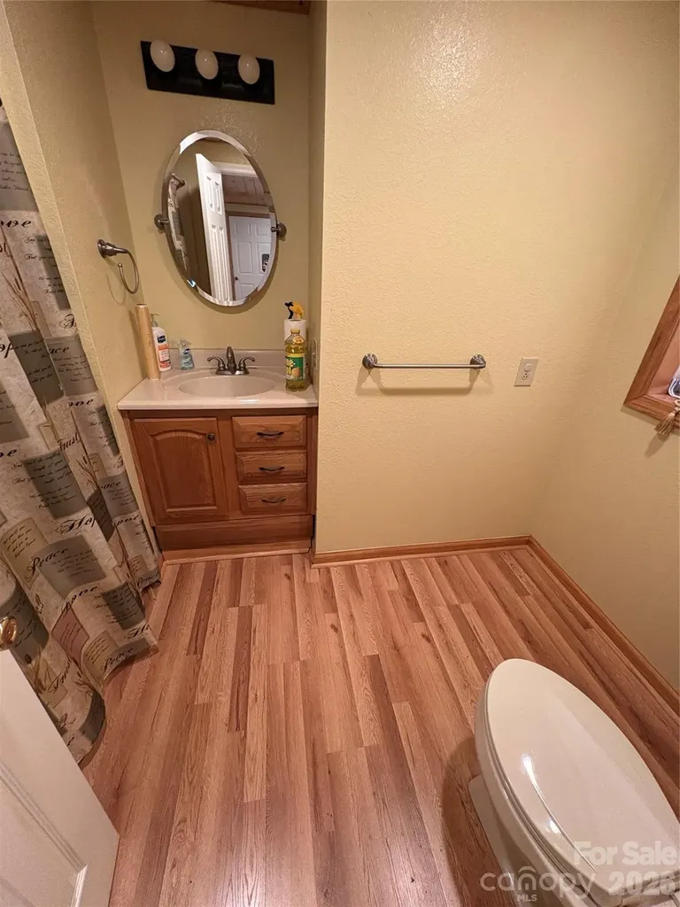 299 Mcdowell Lane Burnsville NC 28714