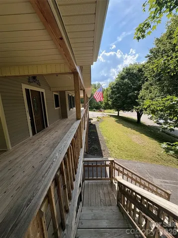 299 Mcdowell Lane Burnsville NC 28714