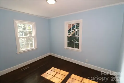2227 Celia Avenue Charlotte NC 28216
