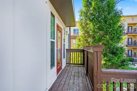 1032 Skyline View Way Charlotte NC 28204