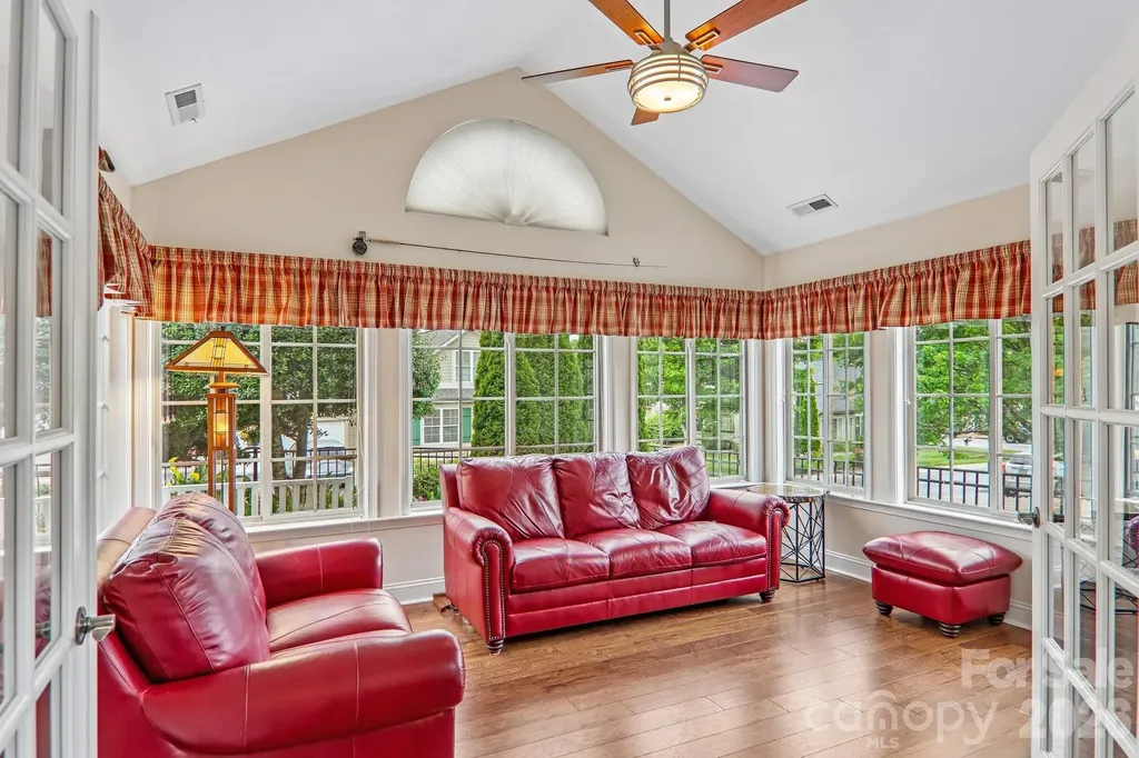 174 Summerfield Place Flat Rock NC 28731
