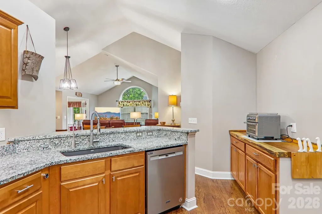 174 Summerfield Place Flat Rock NC 28731